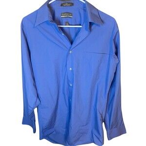 Van Heusen Fitted Men’s M Light Blue Long Sleeve Button Down Dress Shirt Used